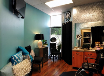 Sola Salon Suite 1