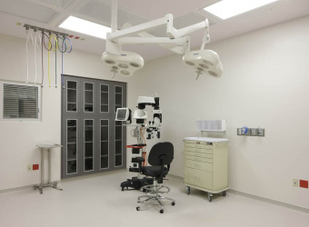 Opthalmology-Exam-Room