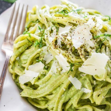 green sauce pasta